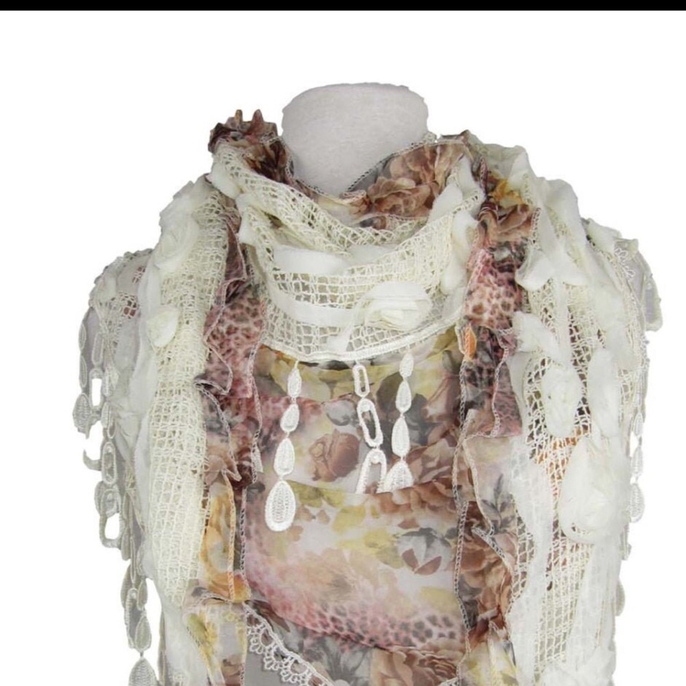 Chic Lace Scarf with Tassels